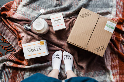 50 College Care Package Ideas [What To Send Homesick College Students]