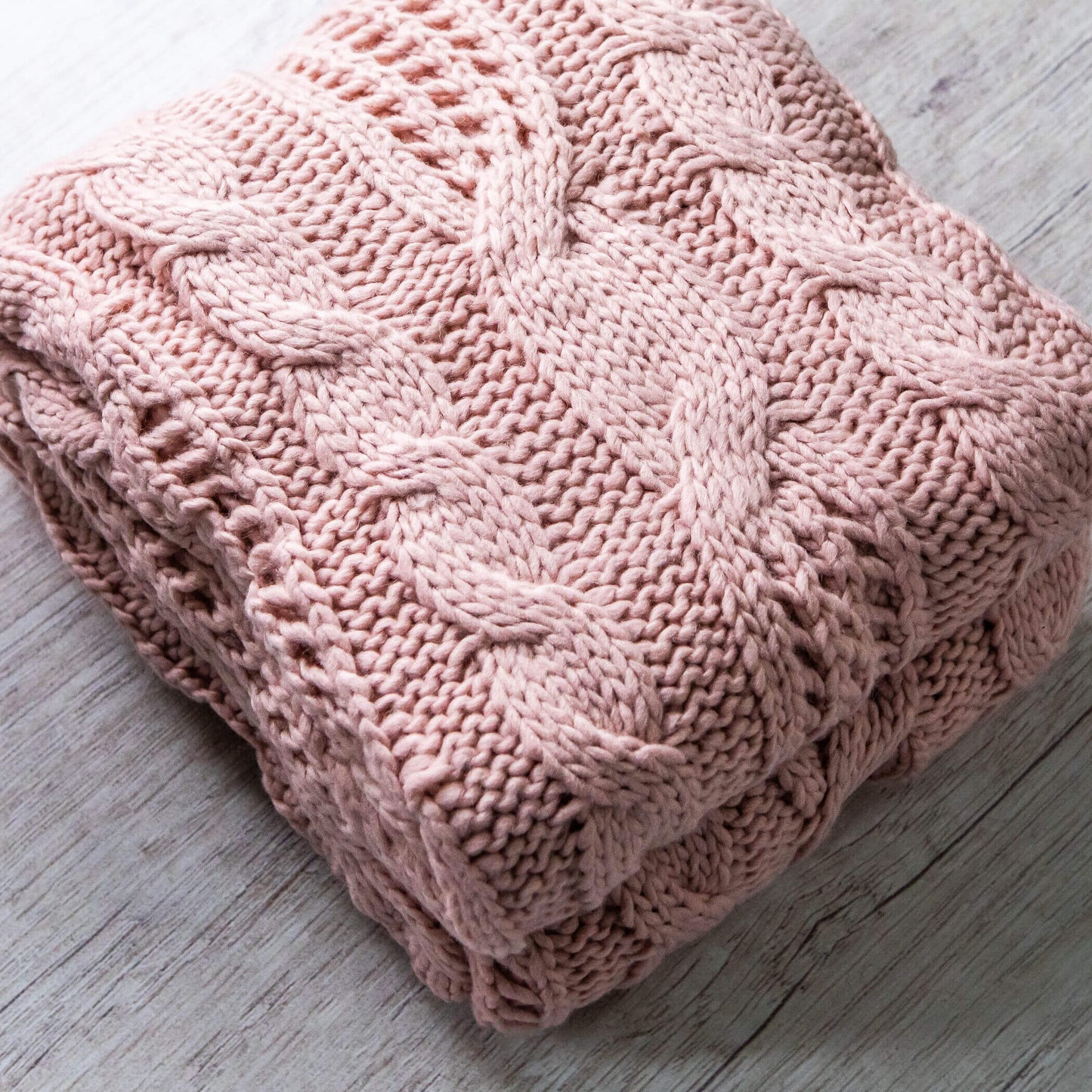 Cable Knit Blanket - Pink